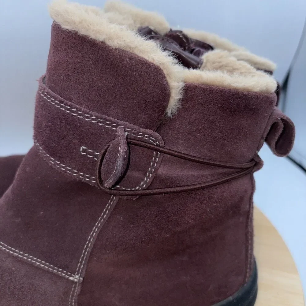 Clarks Collection Burgundy Suede Zip Ankle Booties Faux Fur Lined 9.5 Roseville